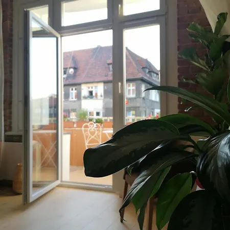 Studio 141 Z Podwojnym Lozkiem I Rozkladana Sofa Wroclaw Exterior photo