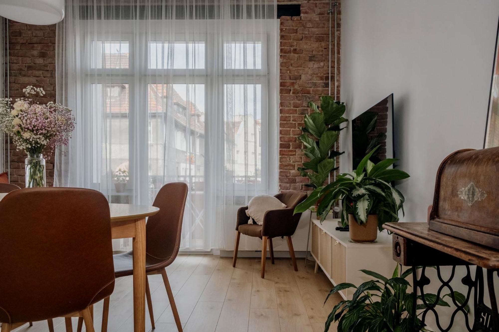 141 Z Podwojnym Lozkiem I Rozkladana Sofa * Wrocław